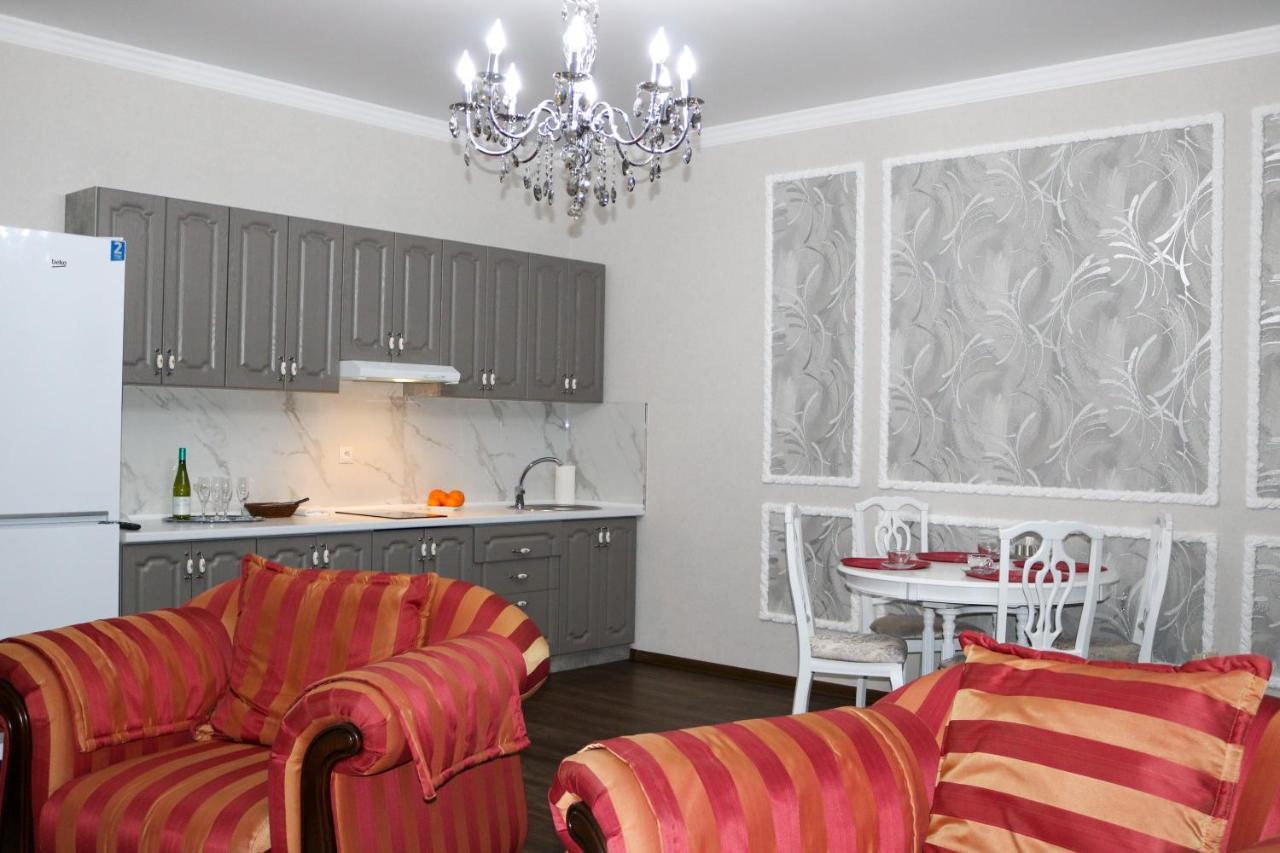 Golden Park Hotel Павлодар Екстер'єр фото