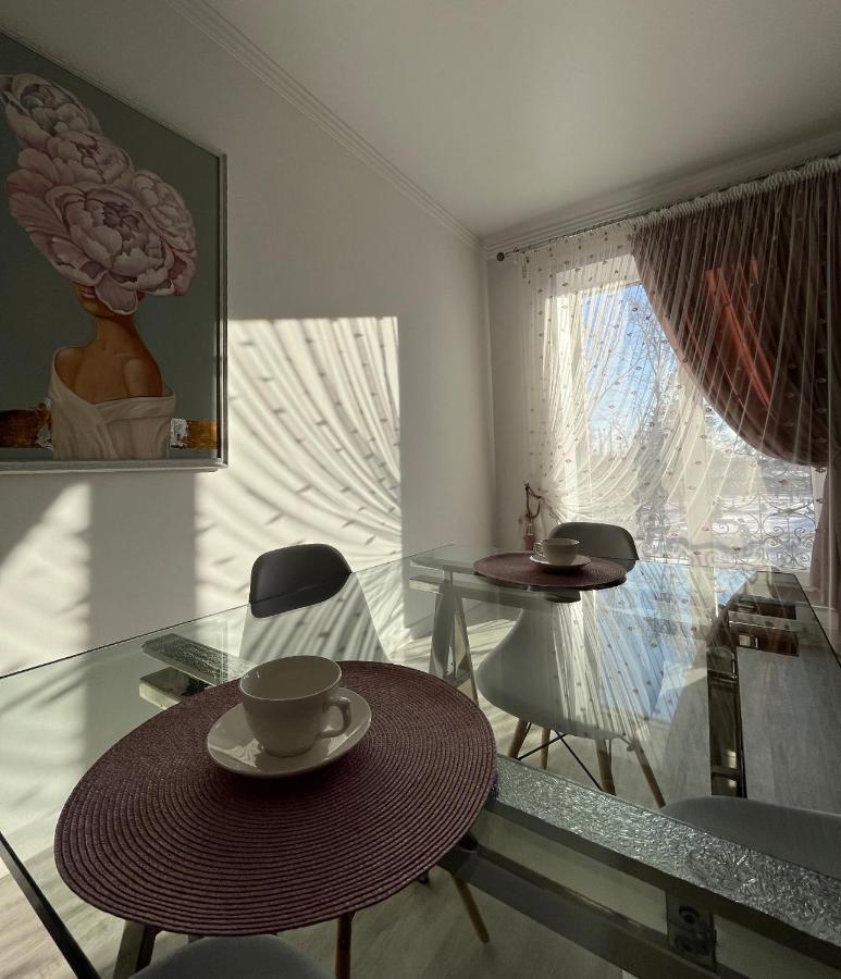 Golden Park Hotel Павлодар Екстер'єр фото